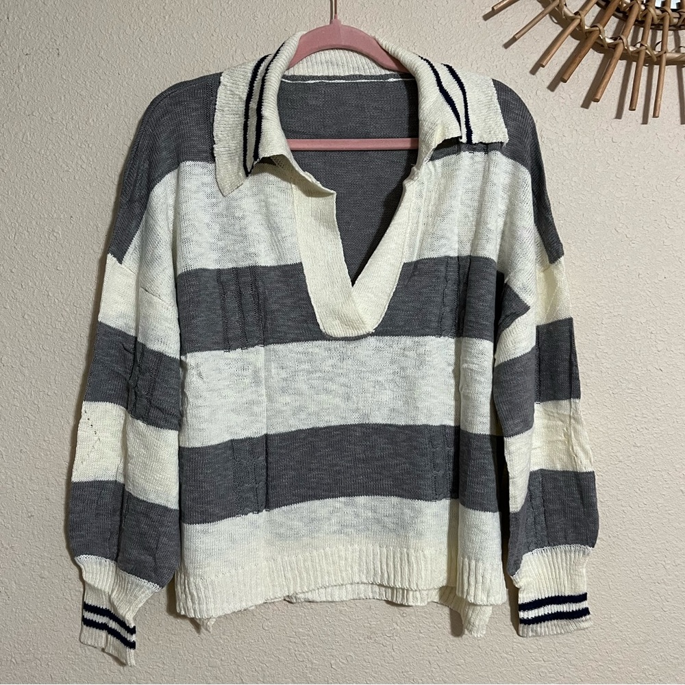 NIP Collared V Neck Striped Sweater